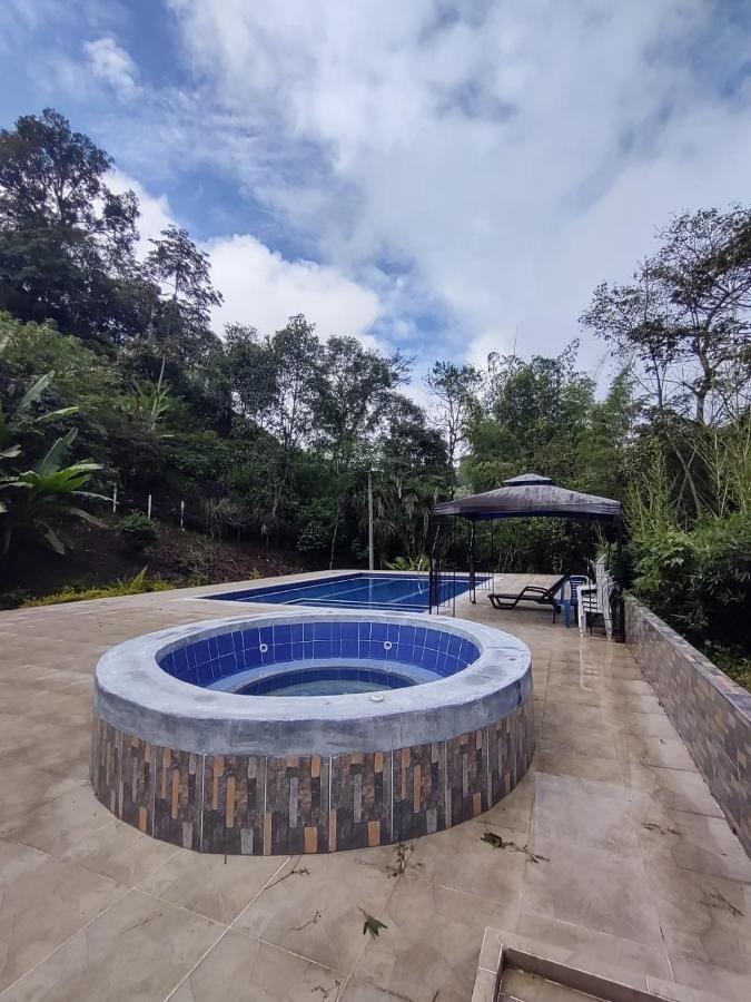 Hotel Campestre Villa Sarita San Francisco  Exterior photo